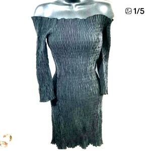 ZARA Black Off Shoulder Crinkle Bodycon Dress Long Sleeve Stretchy Knit M